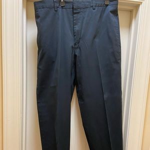Men’s 33/32 Banana Republic dress pant black